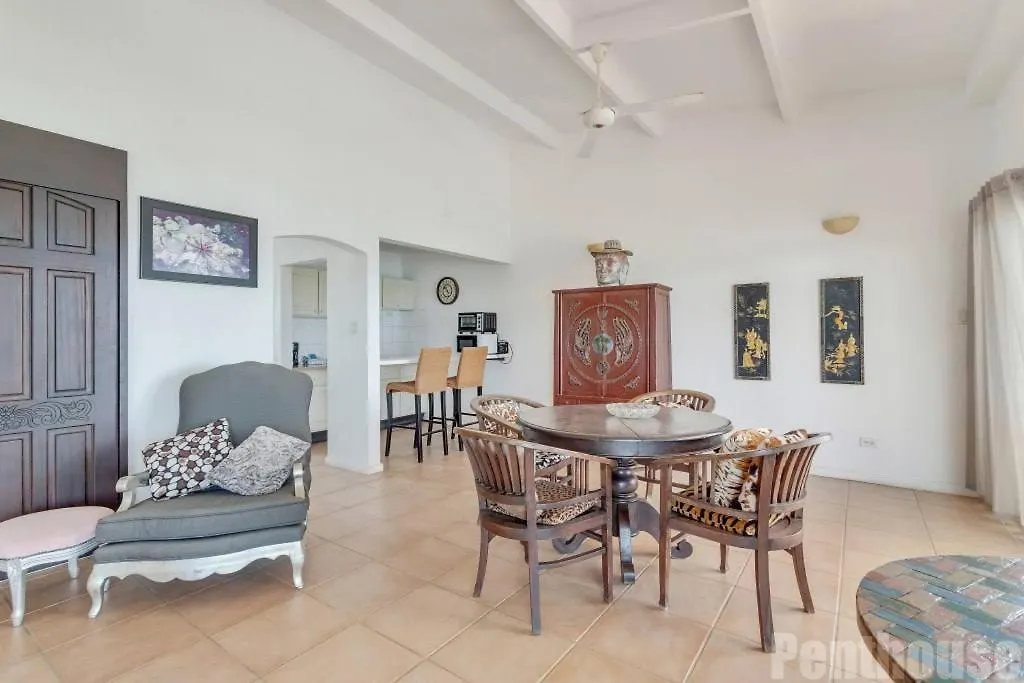 Bonaire Oceanfront Apartments Playa