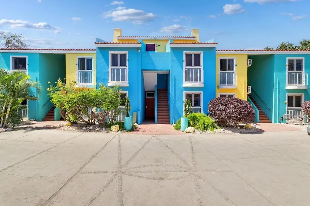 Bonaire Oceanfront Apartments Playa