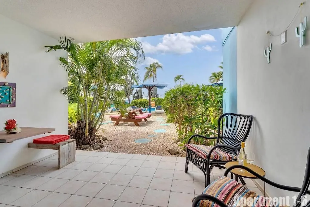 Bonaire Oceanfront Apartments كراليندايك
