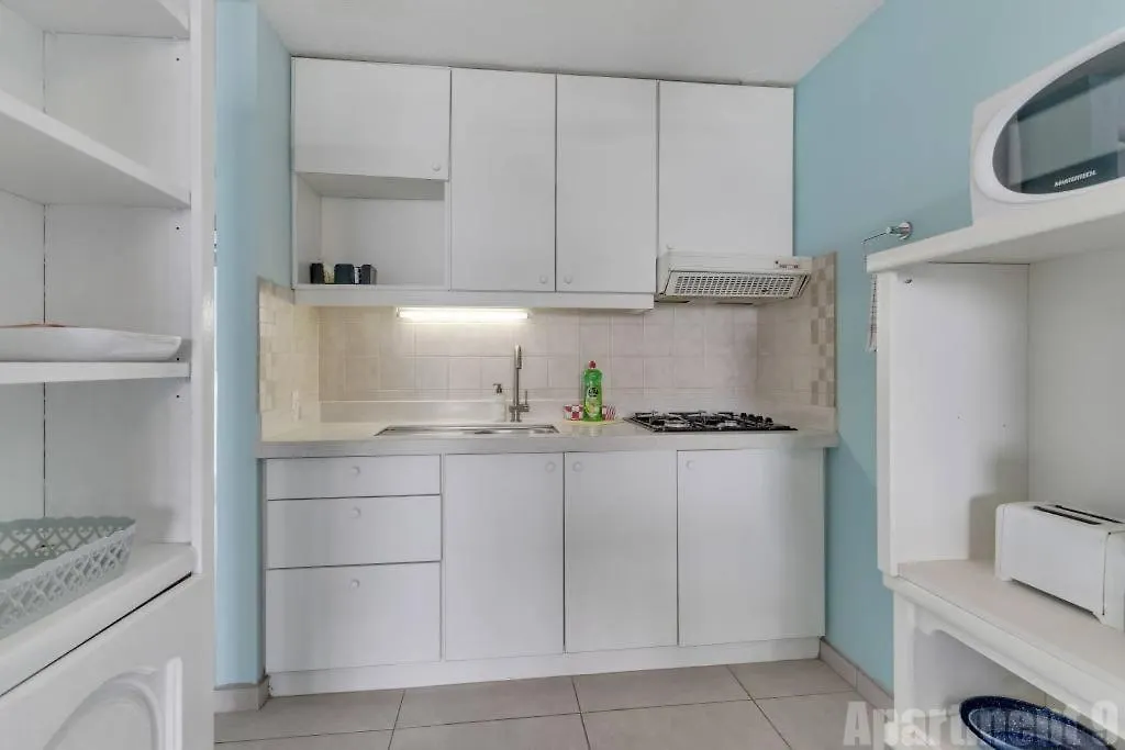 Bonaire Oceanfront Apartments كراليندايك 0*,