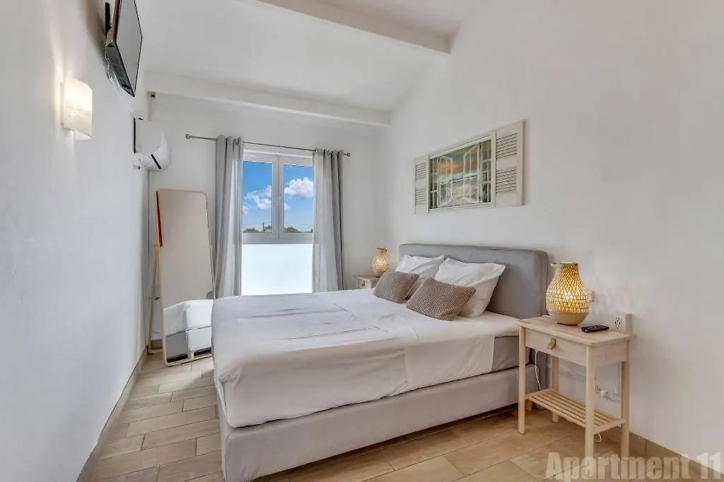 Bonaire Oceanfront Apartments كراليندايك