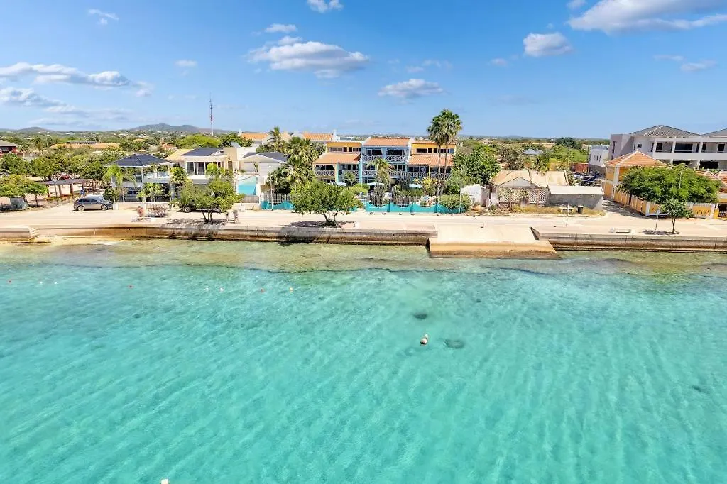 Bonaire Oceanfront Apartments كراليندايك