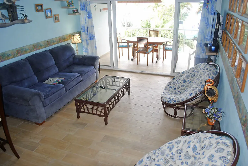 Bonaire Oceanfront Apartments كراليندايك